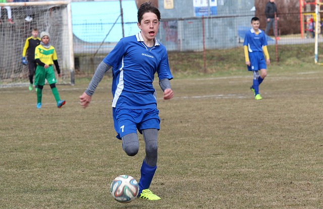 球迷为他唱满整场